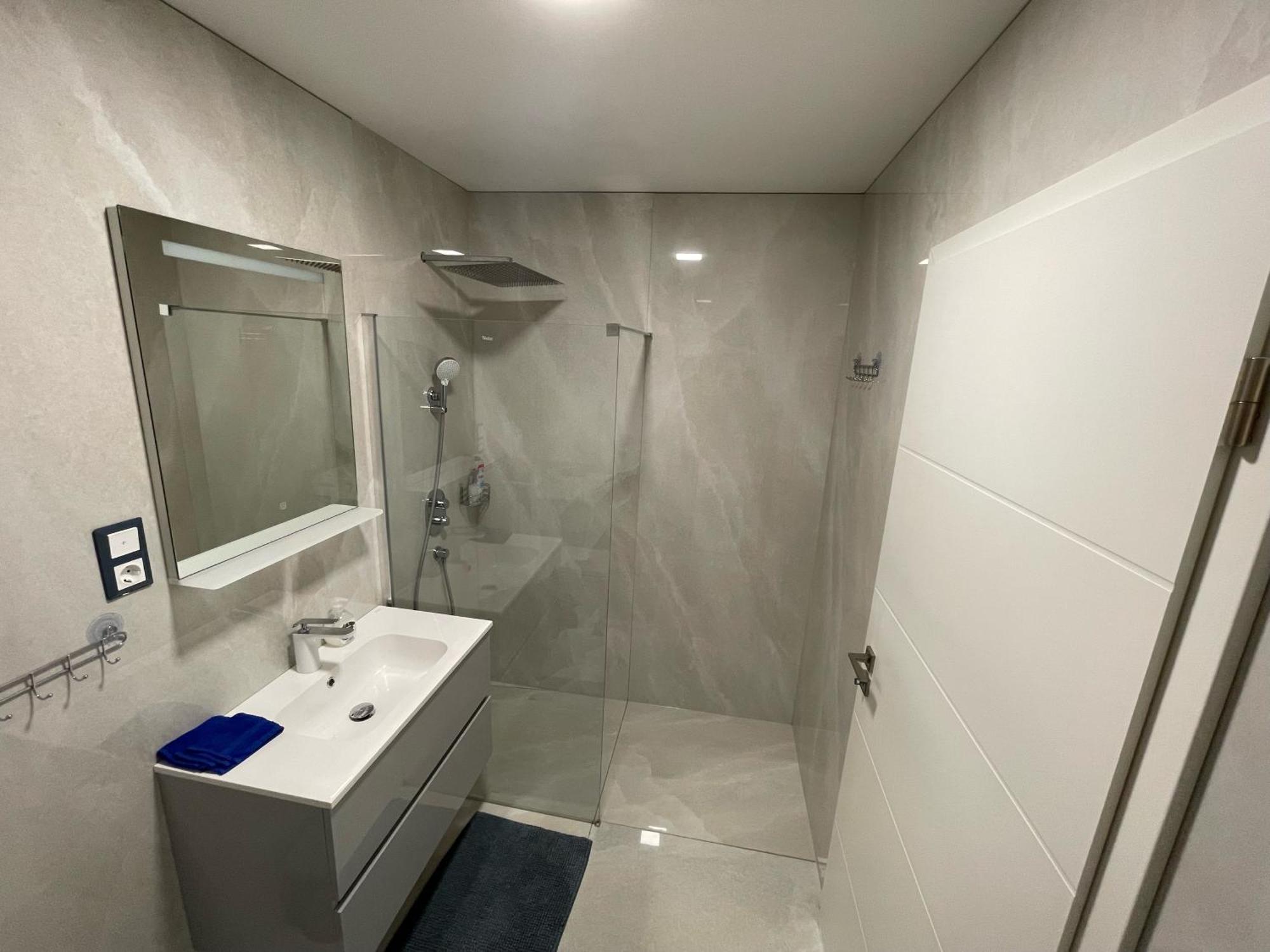 Luxury Apartments In Balatonalmadi, Almadi Lux Apartman I - Ocean Blue Luaran gambar