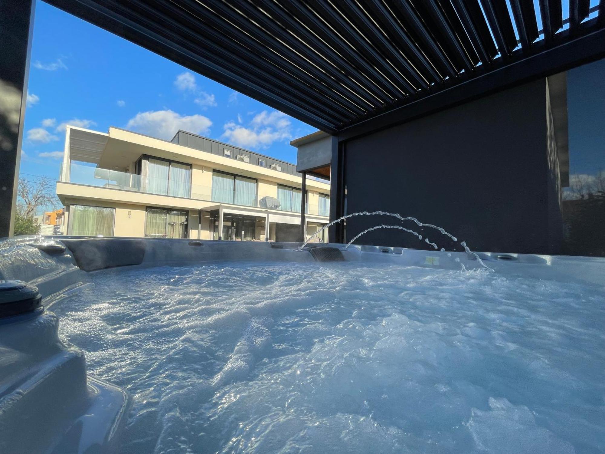 Luxury Apartments In Balatonalmadi, Almadi Lux Apartman I - Ocean Blue Luaran gambar